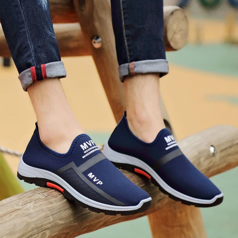 Modeline | Chaussures March Resistantes & Confortables