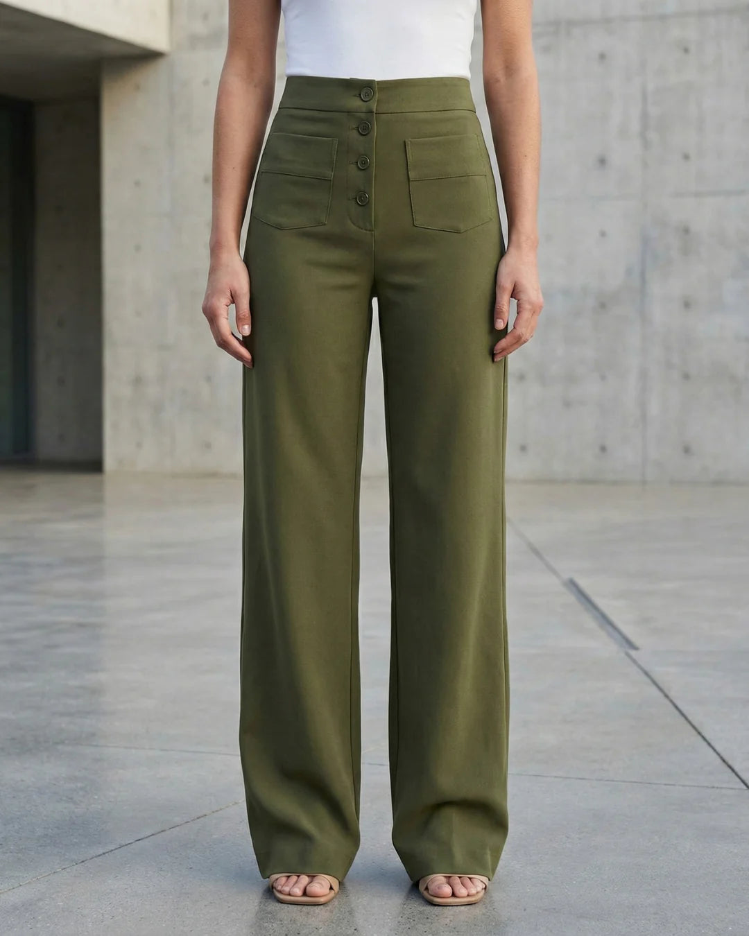 Taille haute élégante à la coupe parfaite / VELLURA™